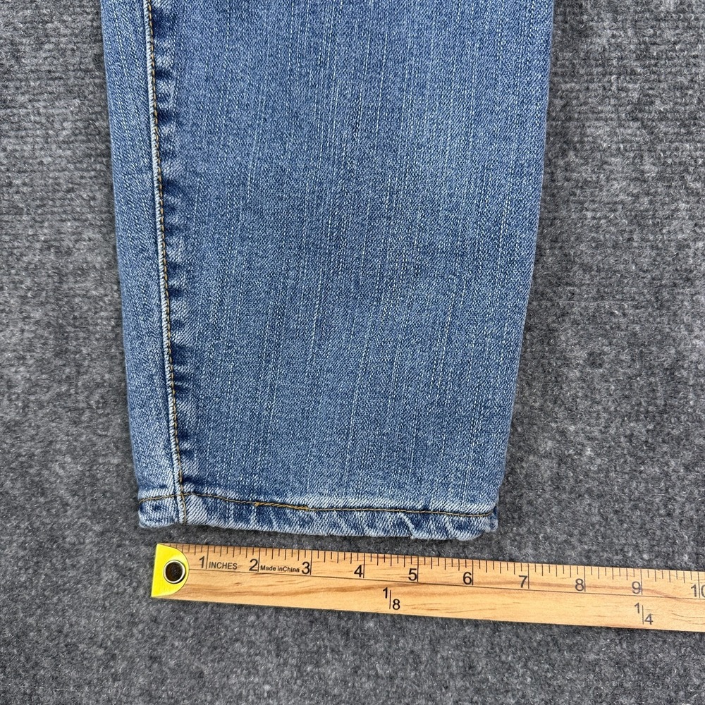 Vintage Levis Relaxed Tapered Jeans Womens 16 Short Light Wash Stretch Denim - Picture 13 of 13